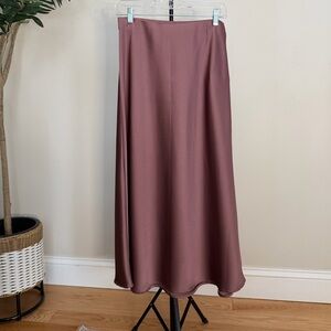 Elegant Mauve Maxi Skirt